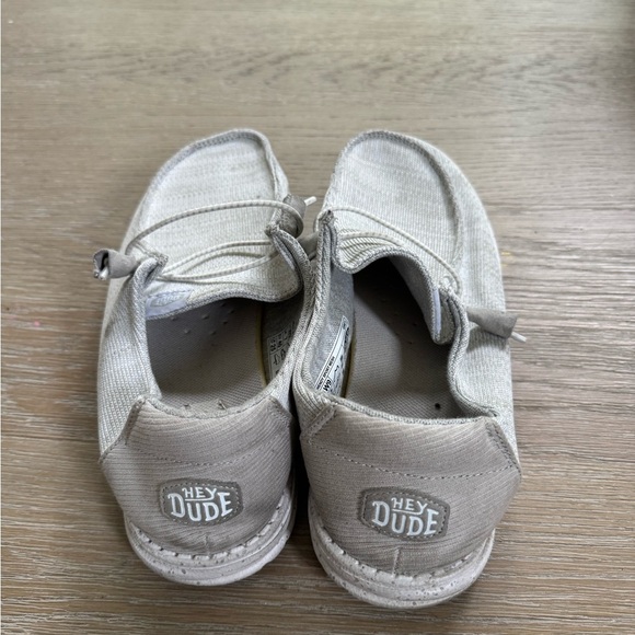 Hey Dudes Wendy women’s grey canvas mesh slip on sneakers shoes size 9 - Picture 4 of 5